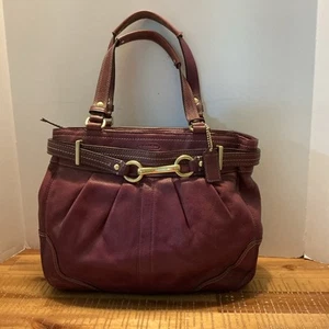 Sac à main COACH Hamptons Hobo fourre-tout galet grain cuir vin violet H1073-F12476 - Photo 1/16