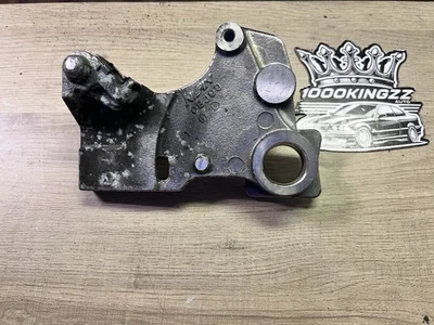 2015 Suzuki GSXS 750 Rear Brake Caliper Bracket OEM 204 - Image 1 of 2