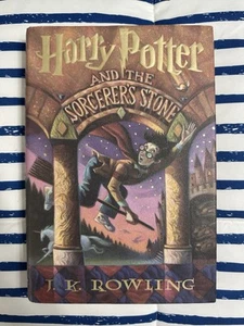 Harry Potter and the Sorcerer’s Stone TRUE FIRST PRINTING 1st Edition JK Rowling - Picture 1 of 12
