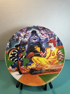 Plato de coleccionista de plástico McDonalds 2002 Ronald Hamburgler mueca de béisbol - Imagen 1 de 7