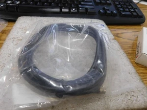 Enfield Technologies Modell: A-CBL-M8-05P-F-0200 Kabelsatz.  New Old Stock - Bild 1 von 2