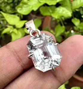 Zertifiziert Natürlich 25 Karat Weiß Saphir 925 Silber Anhänger Lose Edelstein + - Bild 1 von 10