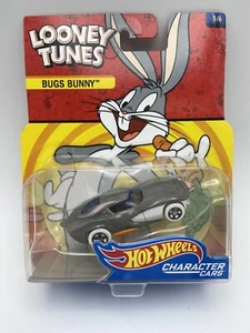 Hot Wheels Charakter Autos Looney Tunes Bugs Bunny Maßstab 1:64 KOSTENLOSER VERSAND - Bild 1 von 4