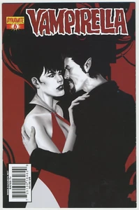 Dynamite Comics #6 2011 Vampirella volumen 1 cubierta de Jelena Kevic-Djurdjevic - Imagen 1 de 2
