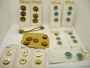 Lot of 30+ Classic Sewing Buttons on Cards Mixed Colors & Styles Some Wood - Picture 1 of 6
