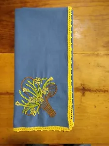 Mantel de té de lino de colección adorno floral flores cesta bordada cosida a mano - Imagen 1 de 7