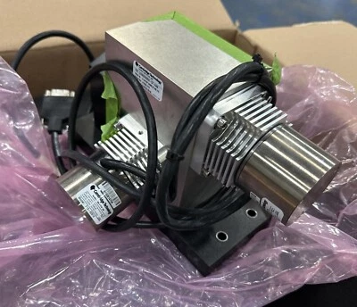 Placa de control Cambridge Technology D10911 + láser L2H30X3QGS2A-CP-A466 Foto 1 de 4