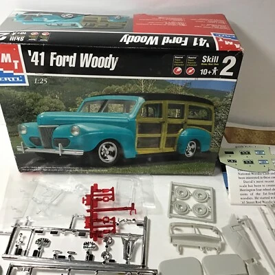AMT/ERTL, 1941 Ford Woody, modelo de piezas. Escala 1/25 Foto 1 de 4
