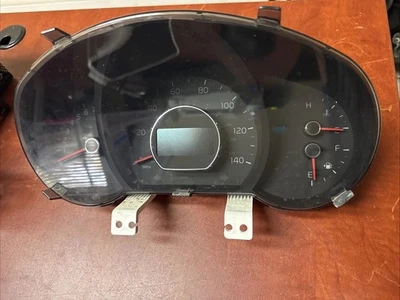 Cuadro de instrumentos velocímetro KIA SOUL 2014-2015 94006-B2540 OEM Foto 1 de 4