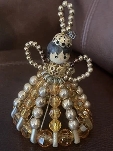 Adorabile angelo spilla di sicurezza e perline vintage - Foto 1 di 11
