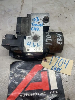 2003-2004 LINCOLN & TOWN CAR  ABS Pump Anti-Lock Brake Module Control OEM - Image 1 of 4