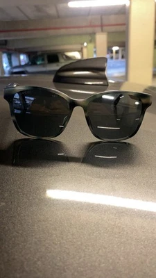 Gucci GG0417SK Sunglasses - Black - Image 1 of 4