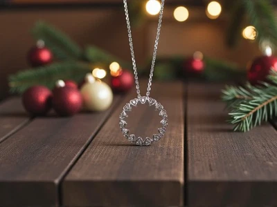 14 Kt. Collar de oro blanco con colgante de corazón circular de diamantes tamaño 16 pulgadas (2,91 g) Foto 1 de 4