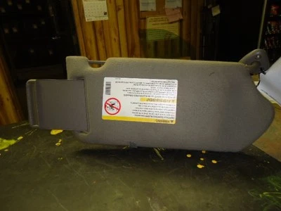 Driver Left Sun Visor With Illumination Fits 00-05 IMPALA 69725 - Image 1 of 2