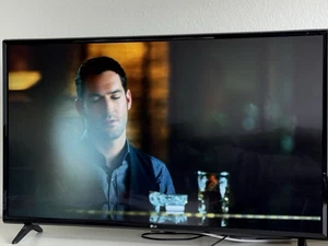 LG Smart TV 43 Zoll VB - Bild 1 von 7