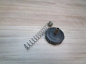 KTM 200 MXC 1998 KTM 200 MXC 1998 THROTTLE CAP AND SPRING - Picture 1 of 3