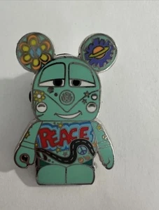 Vinylmation Fillmore Pixar 1 Cars Disney Pin (F0) - Picture 1 of 2