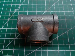 SS-TEE-255 Female Pipe Tee 316 Stainless Steel 1" NPT - Picture 1 of 1