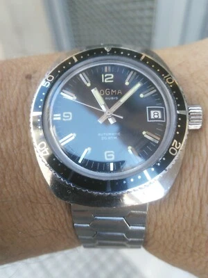 DOGMA DIVER AUTOMATIC 20 ATM FELSA 4007N SAME MOVEMENT HEUER AQUASTAR WORKING OK - Image 1 of 4