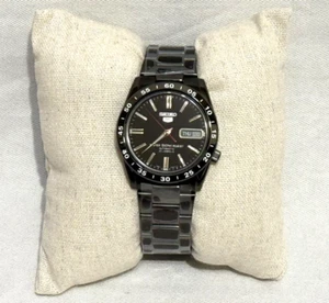 Seiko Seiko5 SNKE03K1 (SNKE03KC) Armbanduhr Schwarz Automatik Herrenuhr Analog - Bild 1 von 24