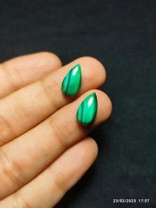 Malachite Pear Cabochon 14x8mm Natural Green Gemstone - Picture 1 of 4