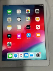 APPLE iPAD AIR A1475,STORAGE 16GB,UNLOCKED WITH CELLULAR SLOT SECTION - Picture 1 of 21
