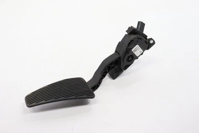 Pedal de acelerador Jeep Grand Cherokee $2015 Foto 1 de 4