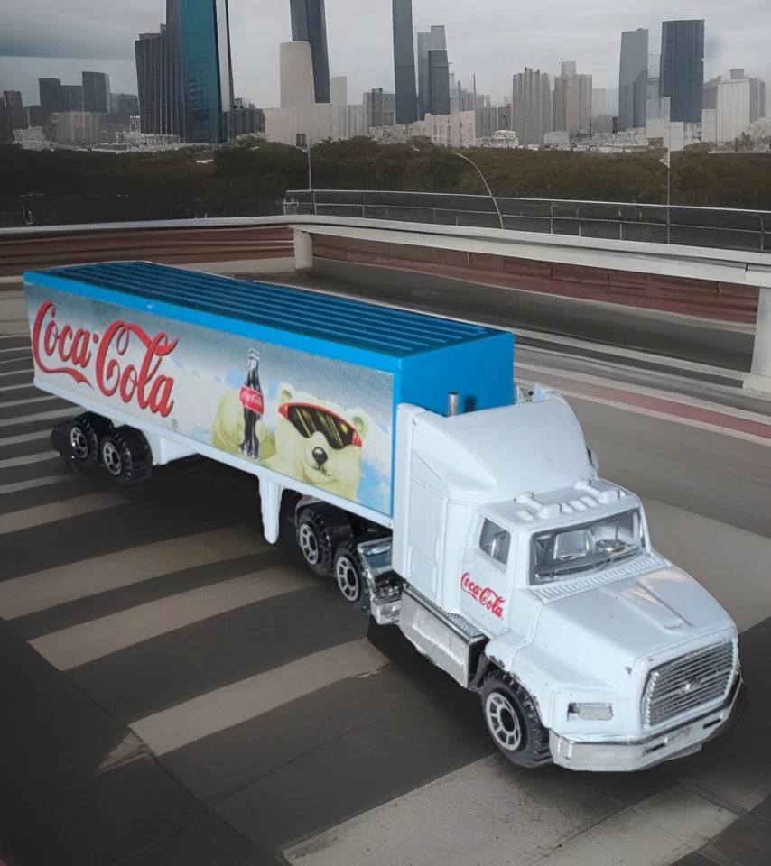 Matchbox Ford Aeromax Coca-Cola Semi Truck & Trailer Big Rig Movers Convoy NLFFP - Image 1 of 4
