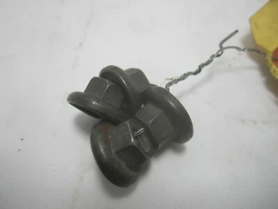 Tuercas de cubierta del árbol de levas Chevrolet Chevette 76-78 1,4 L 1,6 L (4) NOS 361908 Foto 1 de 2