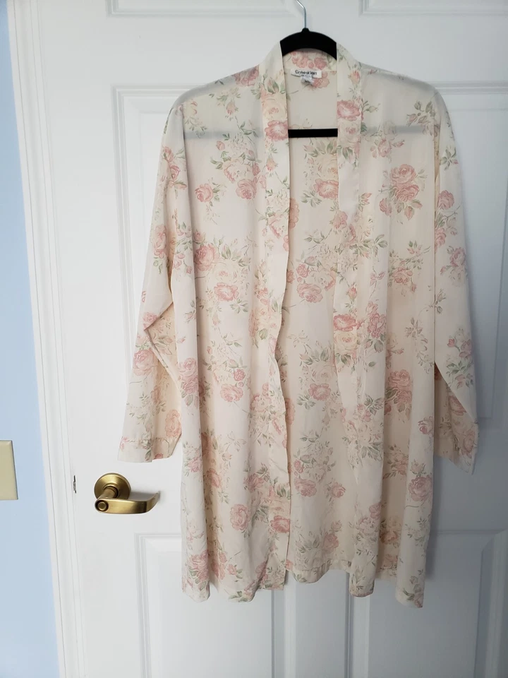 Bata Kimono Corta Marfil Floral Logo Bordado Calvin Klein Talla S Foto 1 de 4