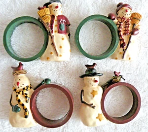 Set of 4 SNOWMAN Winter Theme Napkin Rings Burgundy and Green - Picture 1 of 3