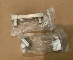 NEU Dillon Restaurierung Hardware Zug und Knopf 24124244 Satin Nickel 1,25" - Bild 1 von 3