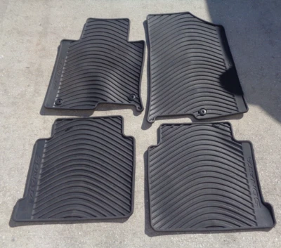 Alfombrillas para todo clima Hyundai Sonata C1F13-AC042 2015-2019 OEM USADAS 4 PIEZAS Foto 1 de 4