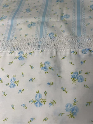 Juego de 2 fundas de almohada vintage SPRINGMAID/JC Penney sin hierro rayas florales azules Foto 1 de 4