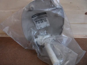 7700836756 Fuel Flap W/ Hinge For Renault Clio MK2 Petrol Hatch 2001-2006 - Picture 1 of 1