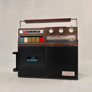Reproductor de radio/cassette Longines Symphonette RCR-100 MusicMaster de colección *FUNCIONA - Imagen 1 de 13