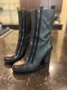 MARC BY MARC JACOBS WOMEN'S 626934/ Size 37 : US 6 BOOT DARK BROWN - Picture 1 of 6