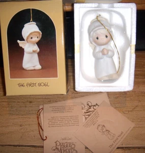 1982 Precious Moments “The First Noel” Girl Praying Angel Ornament #E2368 - Picture 1 of 1