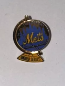 1973 NEW YORK METS WORLD SERIES BALFOUR PRESS PIN - Picture 1 of 3