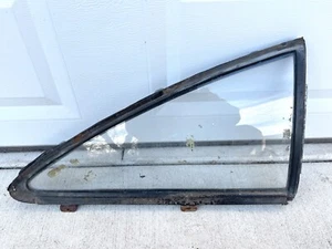 Ford Mustang II Quarter Window 1974 1975 1976 1977 1978 Mustang II Window Pass. - Foto 1 di 2