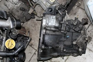 Nissan Primera P12 Schaltgetriebe 6 Gang 1.9 DCI 88 KW 120 PS 145600 km original - Bild 1 von 1