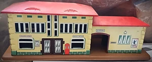 Kleinstadtbahnhof Beckh KG Spur 0/HO – seltenes Sammlerstück aus den 1950er Jahr - Bild 1 von 2