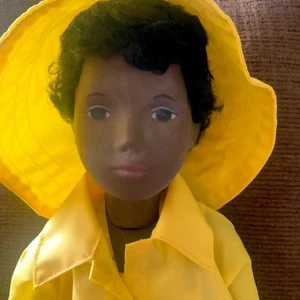 Vintage 70s Trendon England Sasha Caleb AA Boy Doll In Rain Gear Coat Boots Hat - Bild 1 von 14