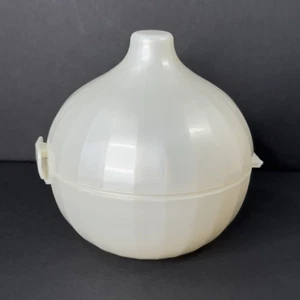 Tupperware Onion Keeper White Color Pre-owned Good Condition - Picture 1 of 7