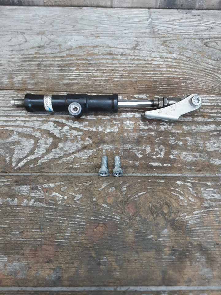 BMW K 1200R 2006 06 suspensión de dirección delantera amortiguador amortiguador estabilizador Foto 1 de 4