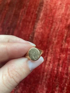 Vintage Antique 10k yellow gold initial signet ring 4.75 estate - Picture 1 of 6
