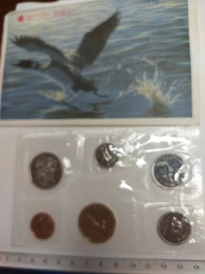 1988 Canada Mint set w/ insert & envelope - Image 1 of 3