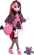 Monster High Draculaura Articulated doll with pet and fashion accessories, HHK51