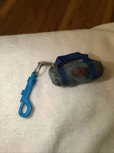 Vintage Ocean Pacific 1980s Blue Print Duffle Bag Key Chain- Small Tare OnOneEnd - Picture 1 of 8