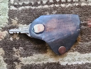 VTG White's Mortuary Watsonville Santa Cruz CA California Oddity Key Holder - Picture 1 of 13